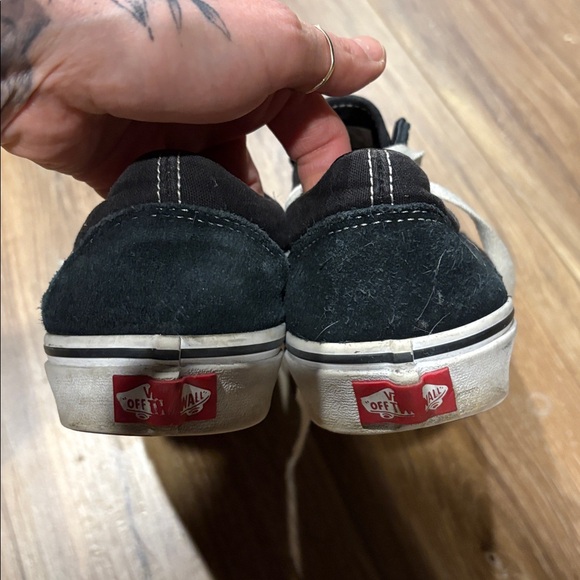 Vans sneakers - Picture 2 of 3